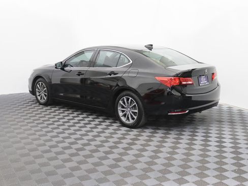 Used 2020 Acura TLX FWD image 4