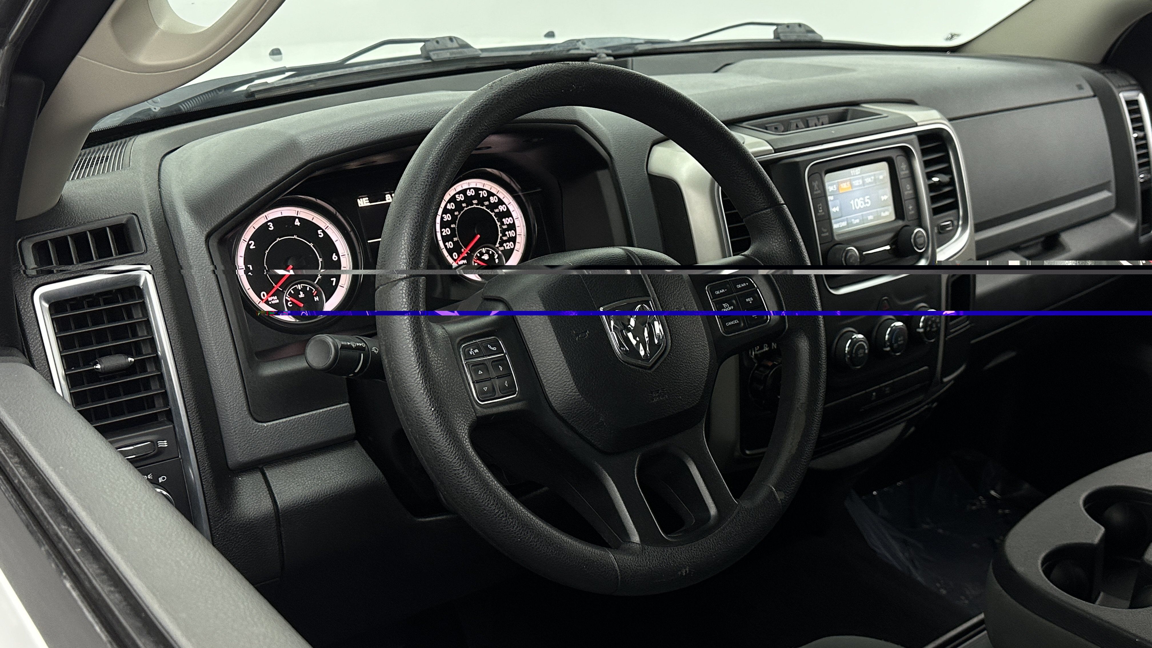 Used 2020 RAM 1500 Classic SLT RWD image 8