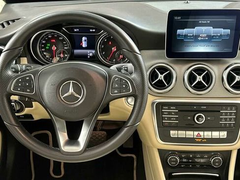 Certified 2018 Mercedes-Benz GLA 250 Red image 16