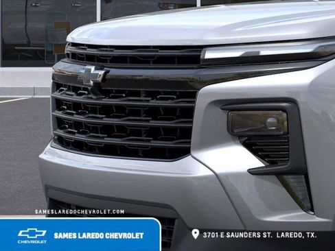 New 2026 Chevrolet Traverse LT w/ Midnight/Sport Edition FWD image 13