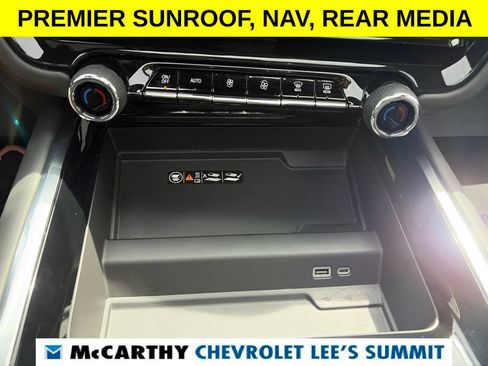 Used 2026 Chevrolet Tahoe Premier AWD/4WD image 10