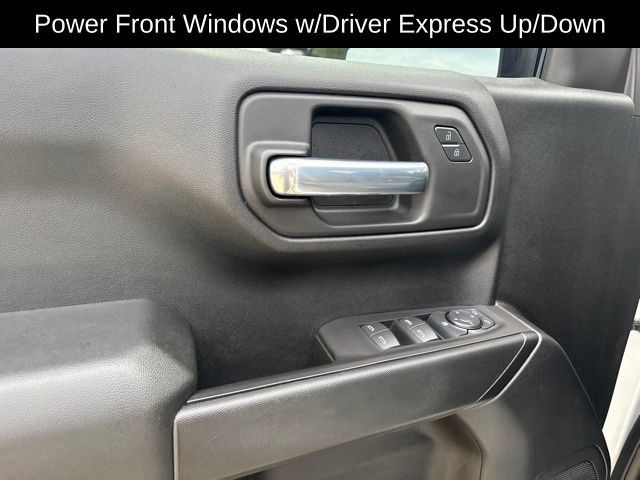 Used 2021 Chevrolet Silverado 1500 Custom Trail Boss w/ LPO, Dark Essentials Package AWD/4WD image 14