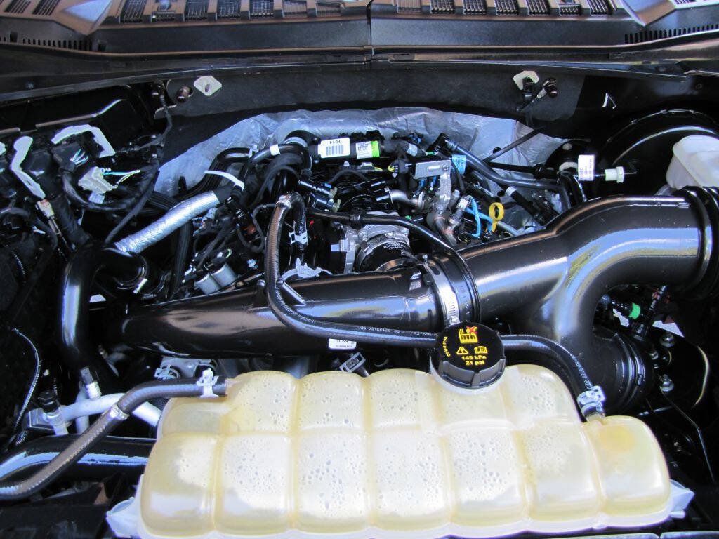 Used 2020 Ford F150 XLT w/ Equipment Group 302A Luxury RWD image 39