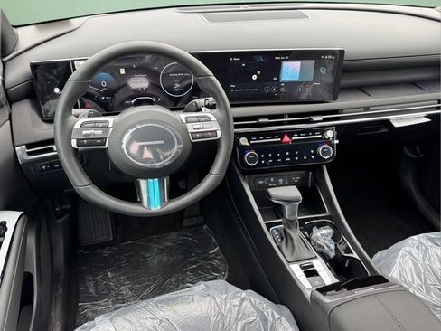New 2026 Hyundai Santa Cruz Limited AWD/4WD image 9
