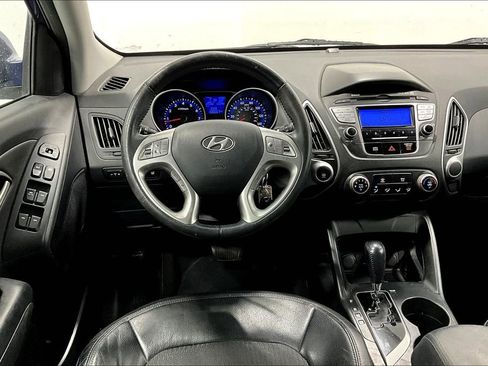 Used 2012 Hyundai Tucson GLS image 7