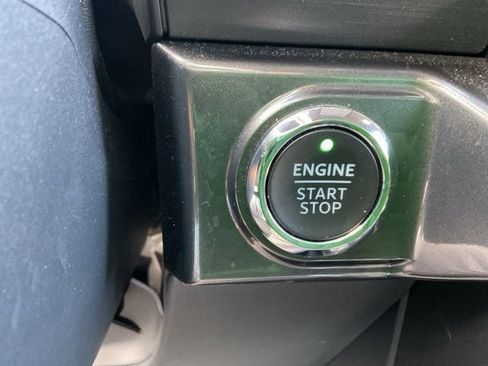 Used 2022 Ford F150 XLT w/ Equipment Group 302A High image 26