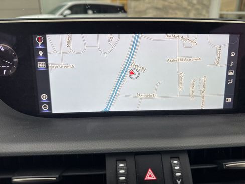 Used 2019 Lexus ES 350 w/ Premium Package image 16