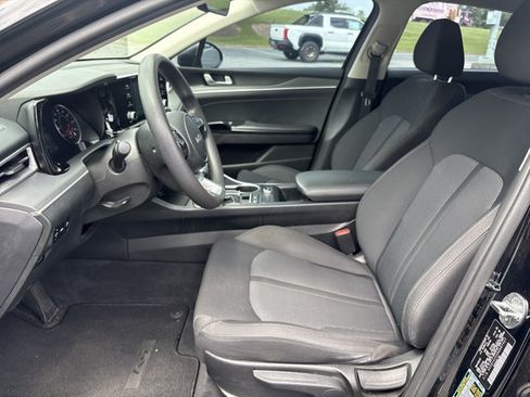 Used 2022 Kia K5 LXS FWD image 10