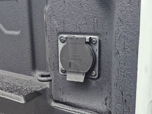 Used 2025 GMC Sierra 2500 Denali Ultimate image 14