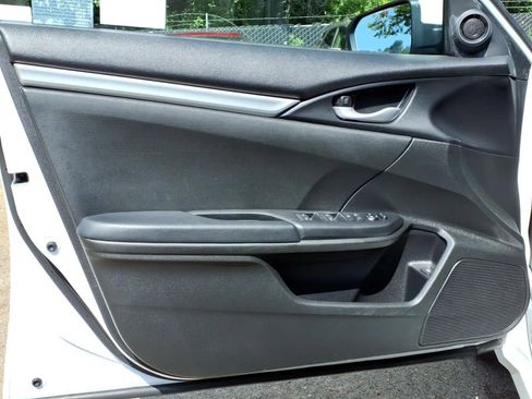 Used 2021 Honda Civic Sport image 12