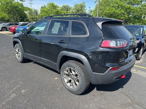 Used 2022 Jeep Cherokee Trailhawk AWD/4WD image 8