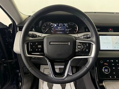 Used 2023 Land Rover Range Rover Evoque SE image 39