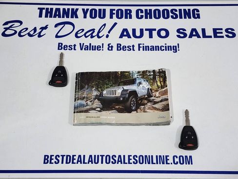 Used 2017 Jeep Wrangler Unlimited Sport w/ Quick Order Package 24S AWD/4WD image 32