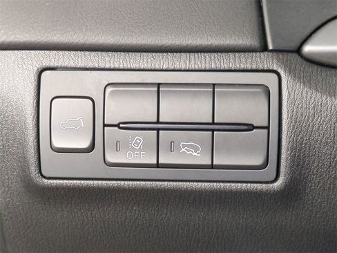 Used 2022 MAZDA CX-9 Touring image 28