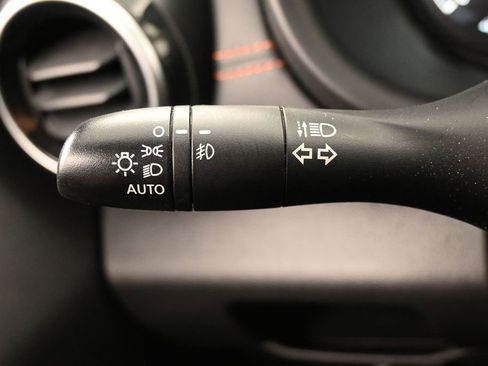 Used 2023 Nissan Kicks SR FWD image 21