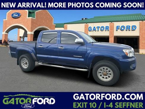 Used 2014 Toyota Tacoma PreRunner w/ SR5 Package image 1