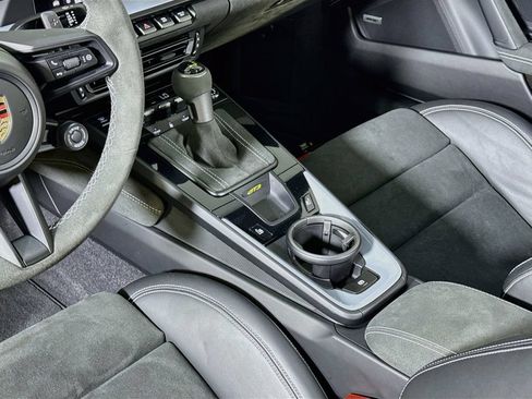 Certified 2023 Porsche 911 GT3 RWD image 32