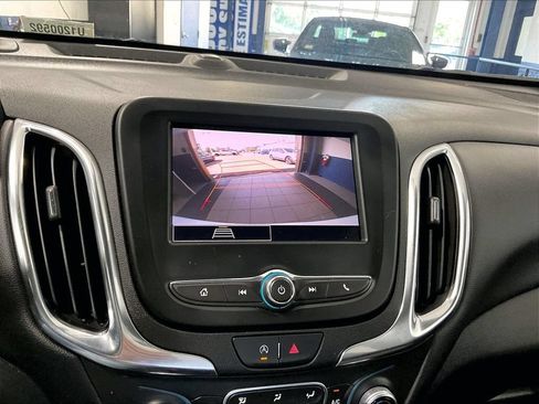 Used 2024 Chevrolet Equinox LT AWD/4WD image 18