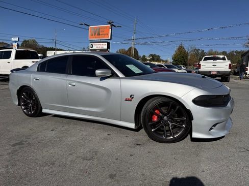Used 2020 Dodge Charger Scat Pack w/ Plus Group image 1