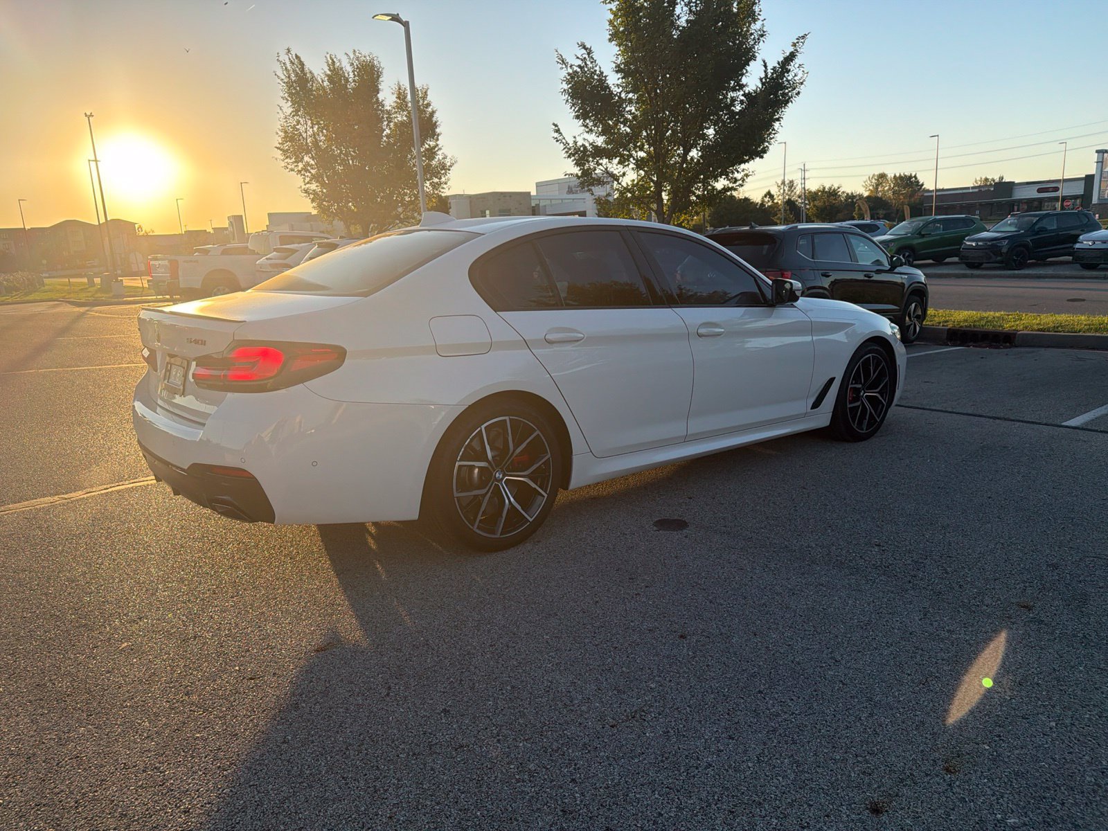 Used 2023 BMW 540i xDrive w/ M Sport Package AWD/4WD image 13