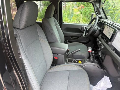 New 2026 Jeep Wrangler Unlimited Sport AWD/4WD image 23