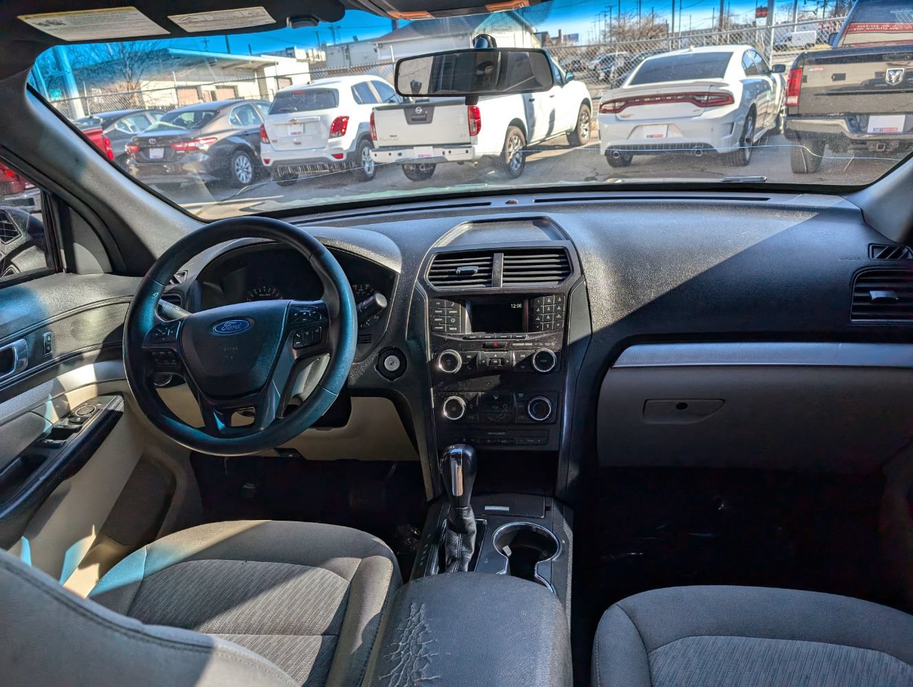 Used 2018 Ford Explorer FWD image 14