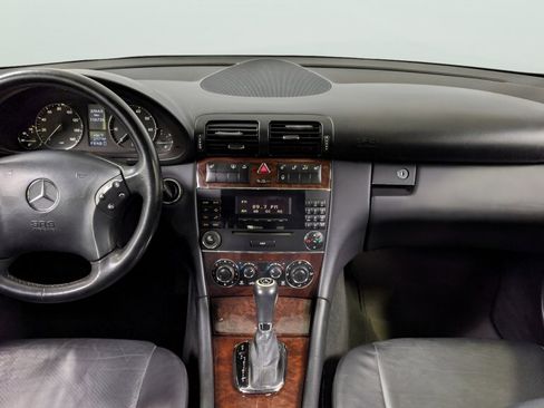 Used 2005 Mercedes-Benz C 320 4MATIC Sedan image 22