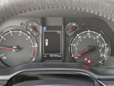 Used 2020 Toyota 4Runner SR5 image 20