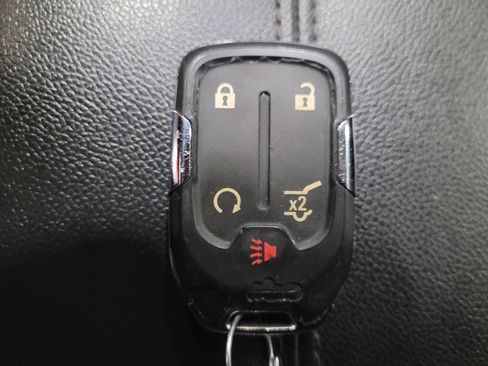 Used 2020 GMC Terrain SLT w/ Preferred Package FWD image 32