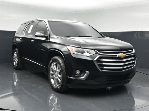 Used 2019 Chevrolet Traverse High Country AWD/4WD image 3