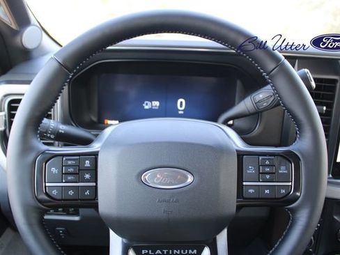New 2026 Ford F250 Platinum image 17