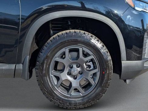 New 2026 Honda Pilot TrailSport image 9