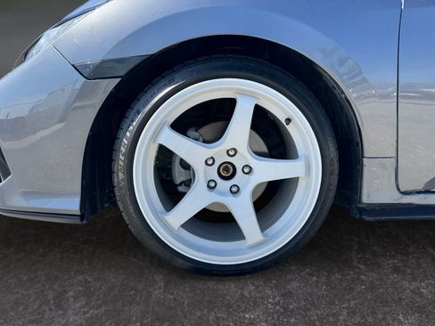 Used 2019 Honda Civic Sport image 9