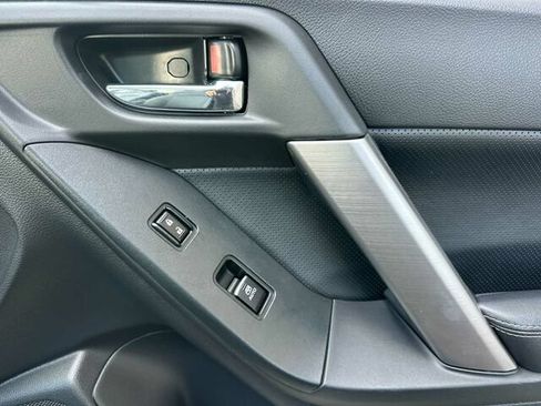 Used 2018 Subaru Forester 2.5i Limited AWD/4WD image 20