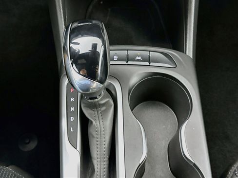 Used 2026 Buick Envista Preferred FWD image 23