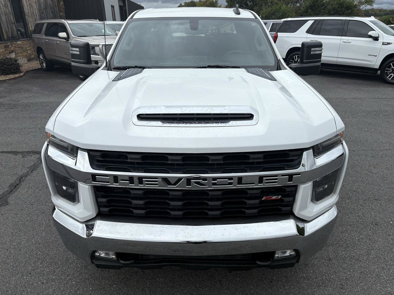 Used 2023 Chevrolet Silverado 2500 LT w/ Convenience Package AWD/4WD image 11