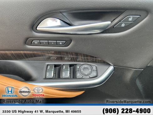 Used 2021 Cadillac XT4 Premium Luxury image 24