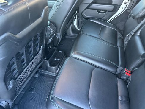 Used 2021 Jeep Wrangler Unlimited Rubicon 4xe w/ Cold Weather Group image 12