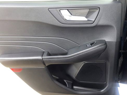 Used 2022 Ford Escape SEL image 31