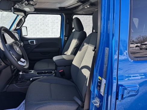 New 2025 Jeep Wrangler Sahara w/ Safety Group image 10