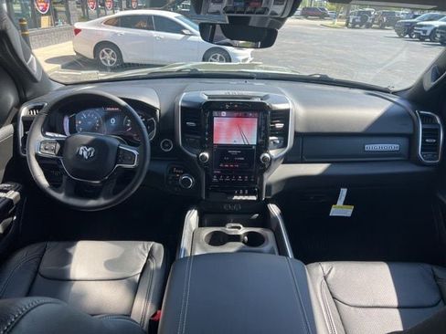 New 2026 RAM 1500 Big Horn AWD/4WD image 23