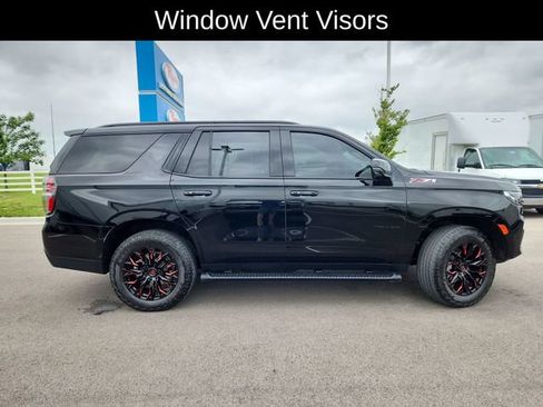 Used 2024 Chevrolet Tahoe Z71 w/ Luxury Package AWD/4WD image 11