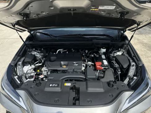 Used 2024 Lexus NX 250 FWD image 21