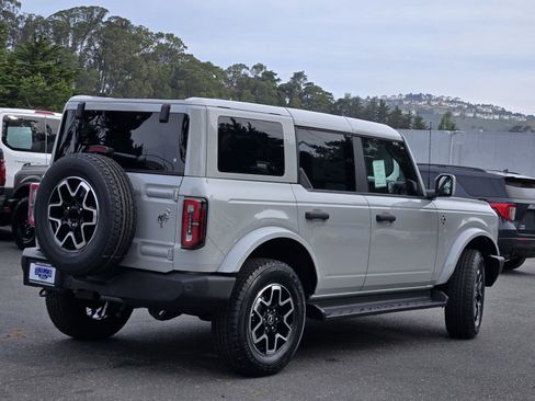 New 2026 Ford Bronco Outer Banks AWD/4WD image 4