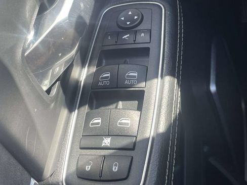 Used 2022 RAM 2500 Laramie w/ Body Color Bumper Group AWD/4WD image 26