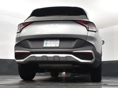 Used 2024 Kia Sportage LX FWD image 13