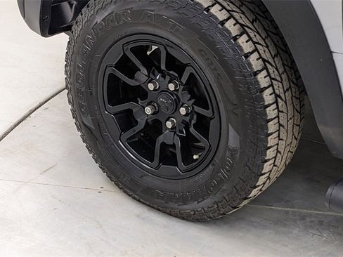 Used 2021 RAM 1500 Classic Warlock image 4