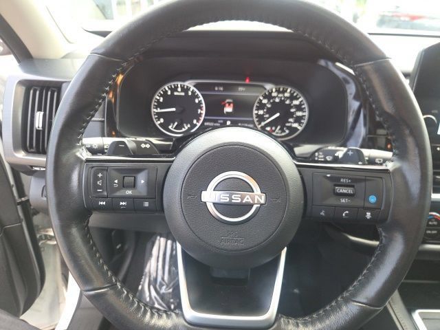Used 2023 Nissan Pathfinder SL w/ SL Premium Package AWD/4WD image 21