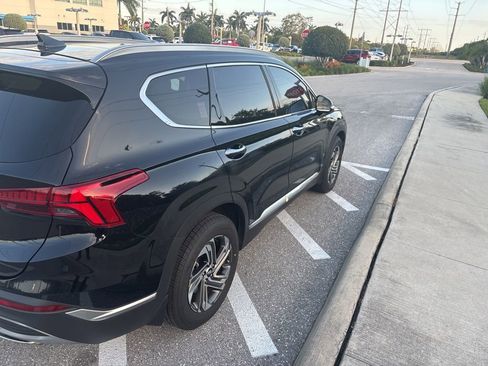 Used 2022 Hyundai Santa Fe SEL w/ Convenience + Premium Package image 5