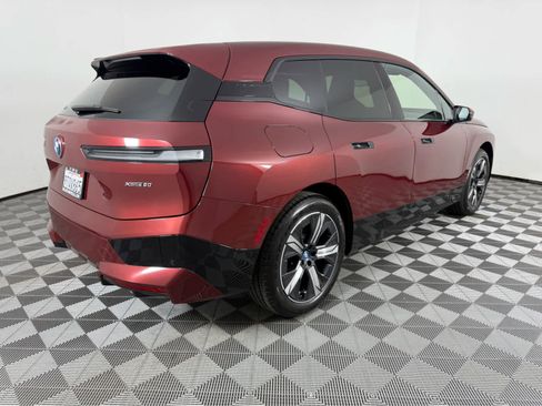 Certified 2025 BMW iX xDrive50 image 4